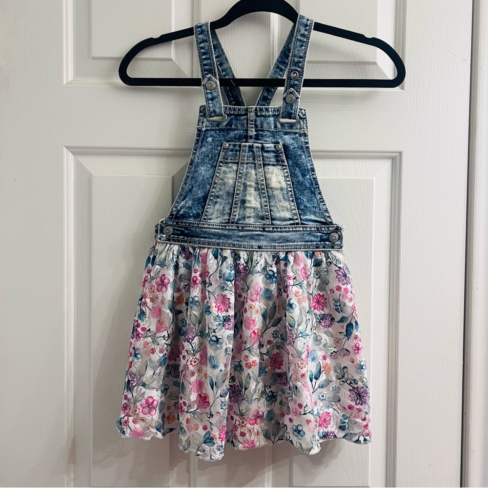 Jordache Girls Denim & Floral Overall Dress – Size S (6–6X)